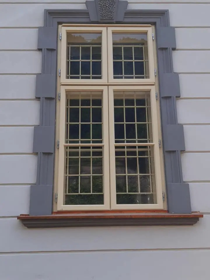 Hodrusa Hamre vyroba,vymena a montaz okien a dveri