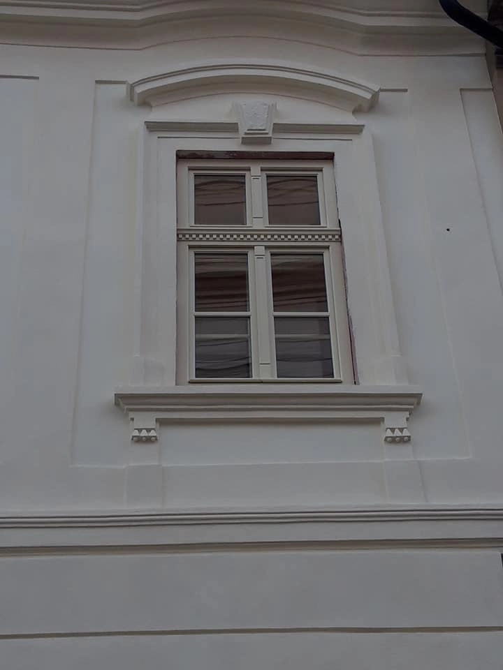 Mestianske domy na Hviezdoslavovej Ulicy v Trnave okna a dvere vymena a montaz