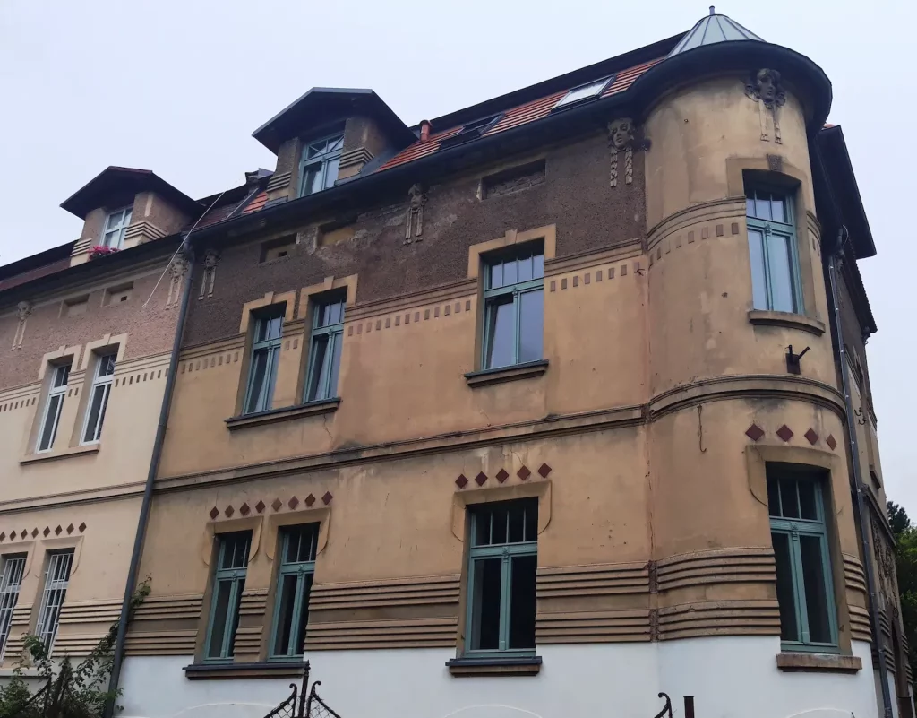 Praha Jinonická Historicke okna